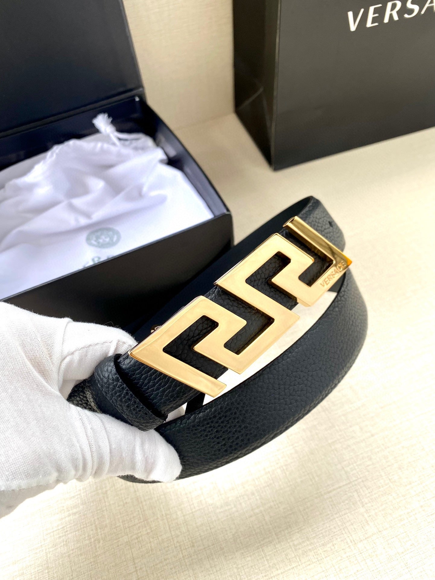 1WV166P Popular   High quality belt With full package
