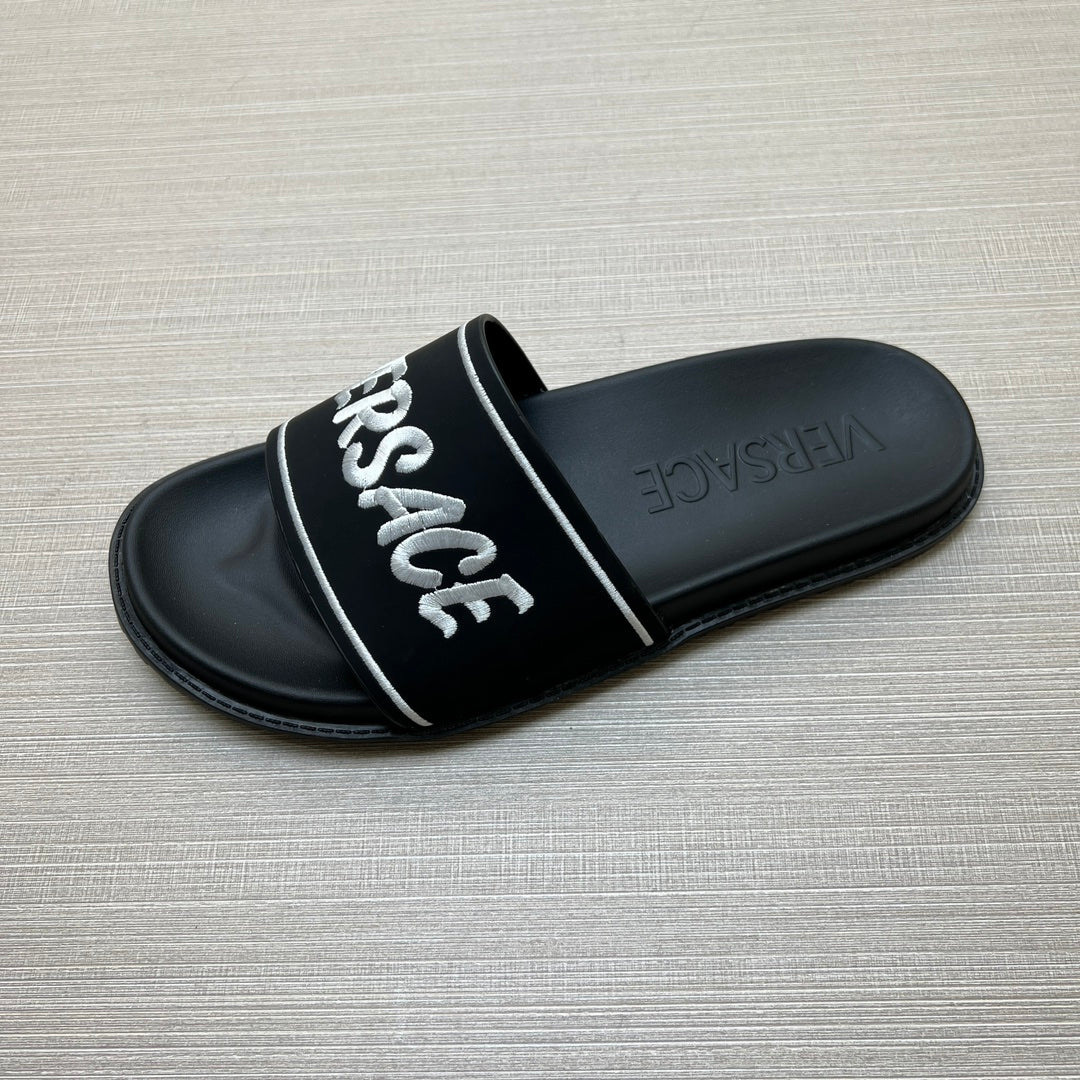 54V54Z Popular slippers