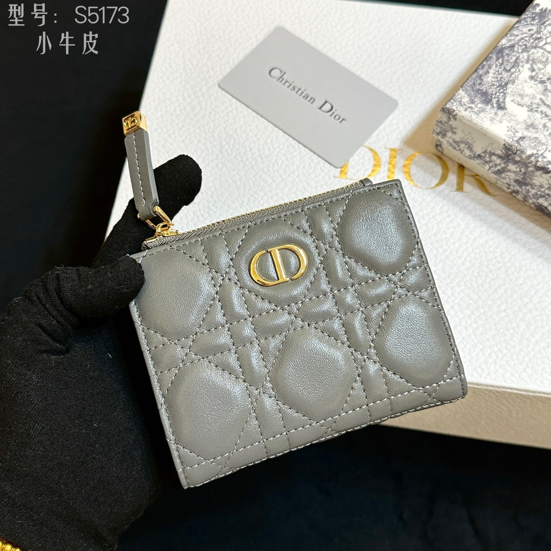 15RD134B Popular Wallets