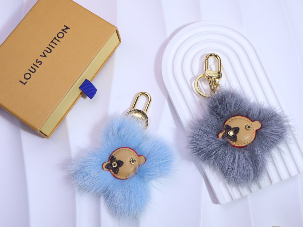35QE26A Popular bag 's charms accessories