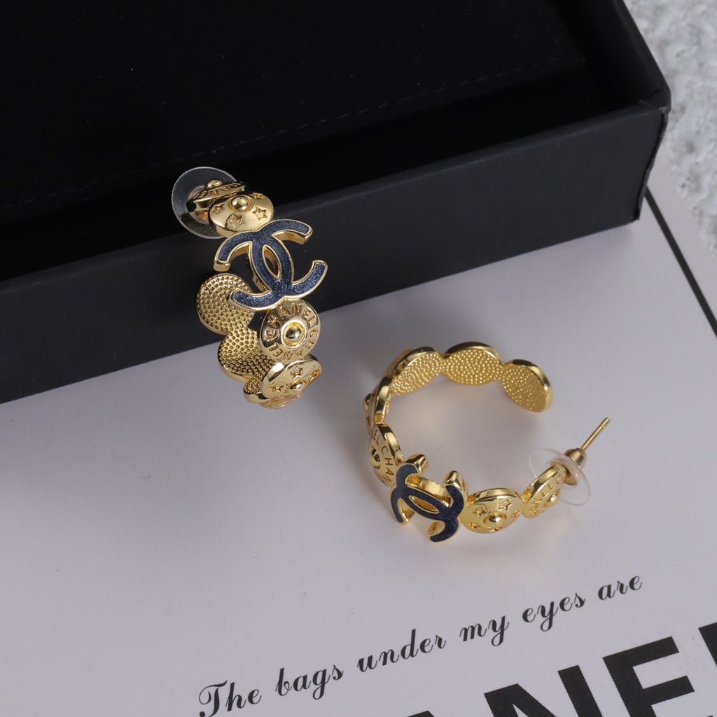 14C304E Popular  Earrings
