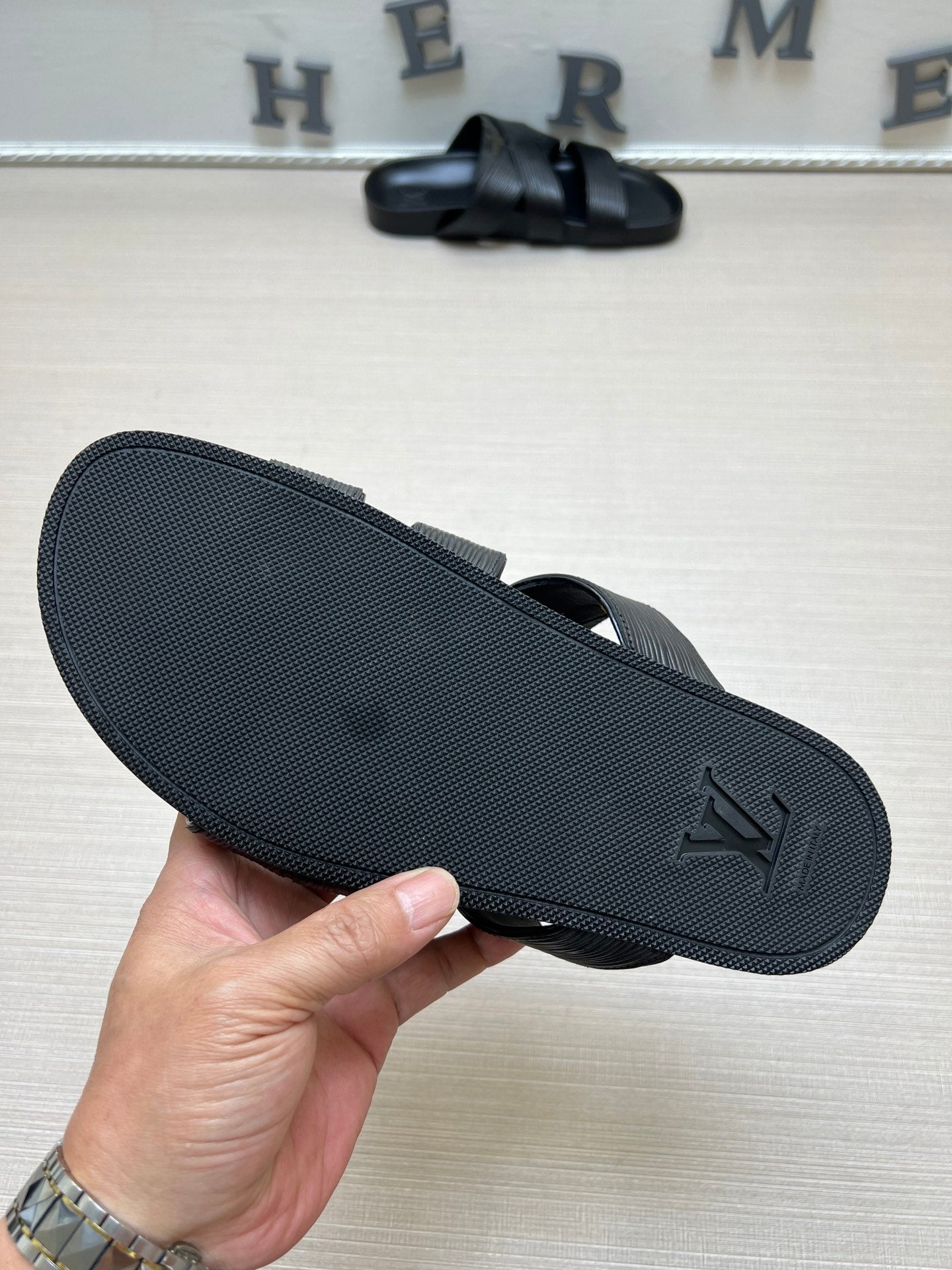 54E89Z Popular slippers