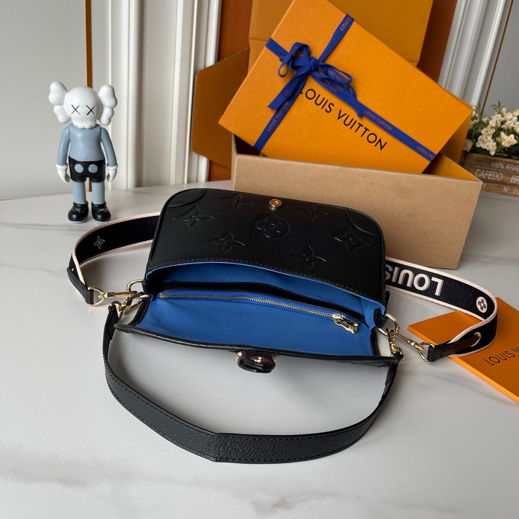 136PE38B Popular leather bag