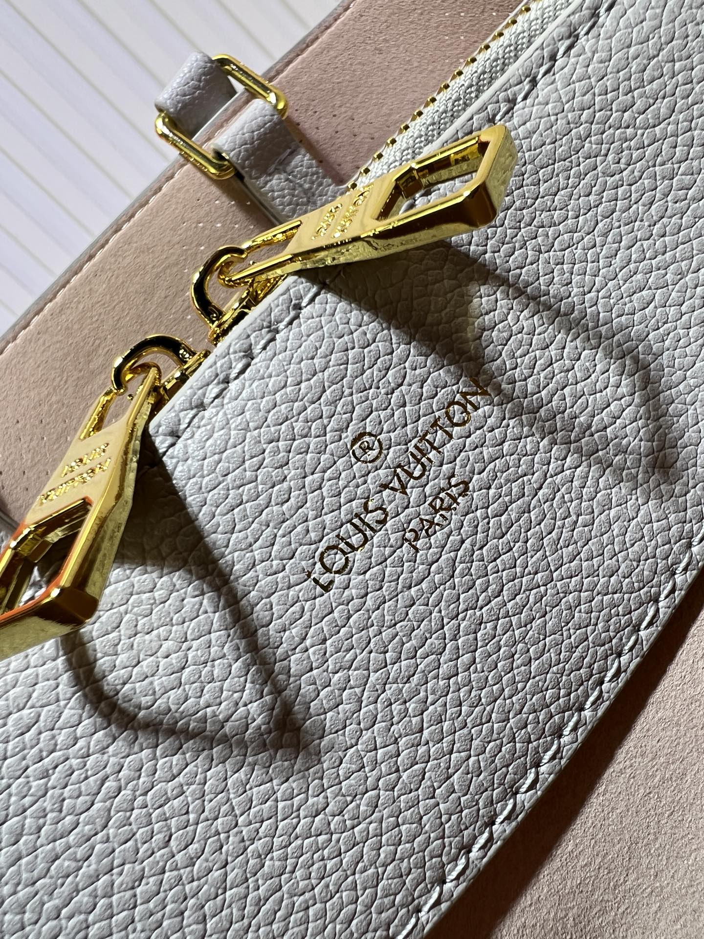 15XE13B Popular  leather bag)