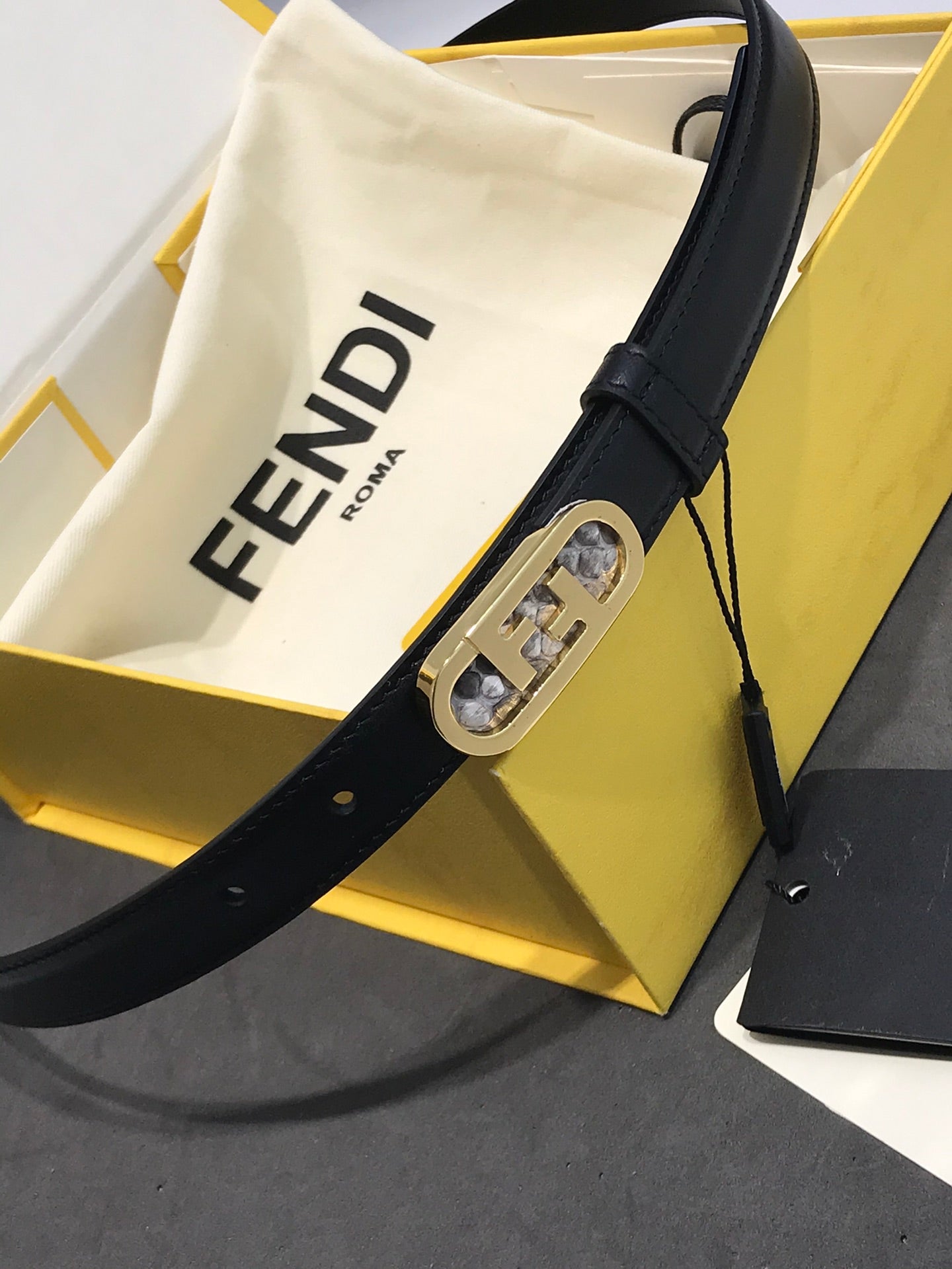 14F76P Popular  High quality belt With full package