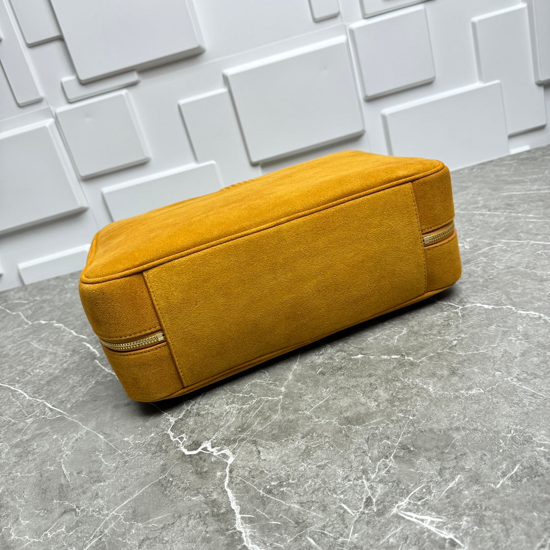 136PA28B Popular chamois leather bag