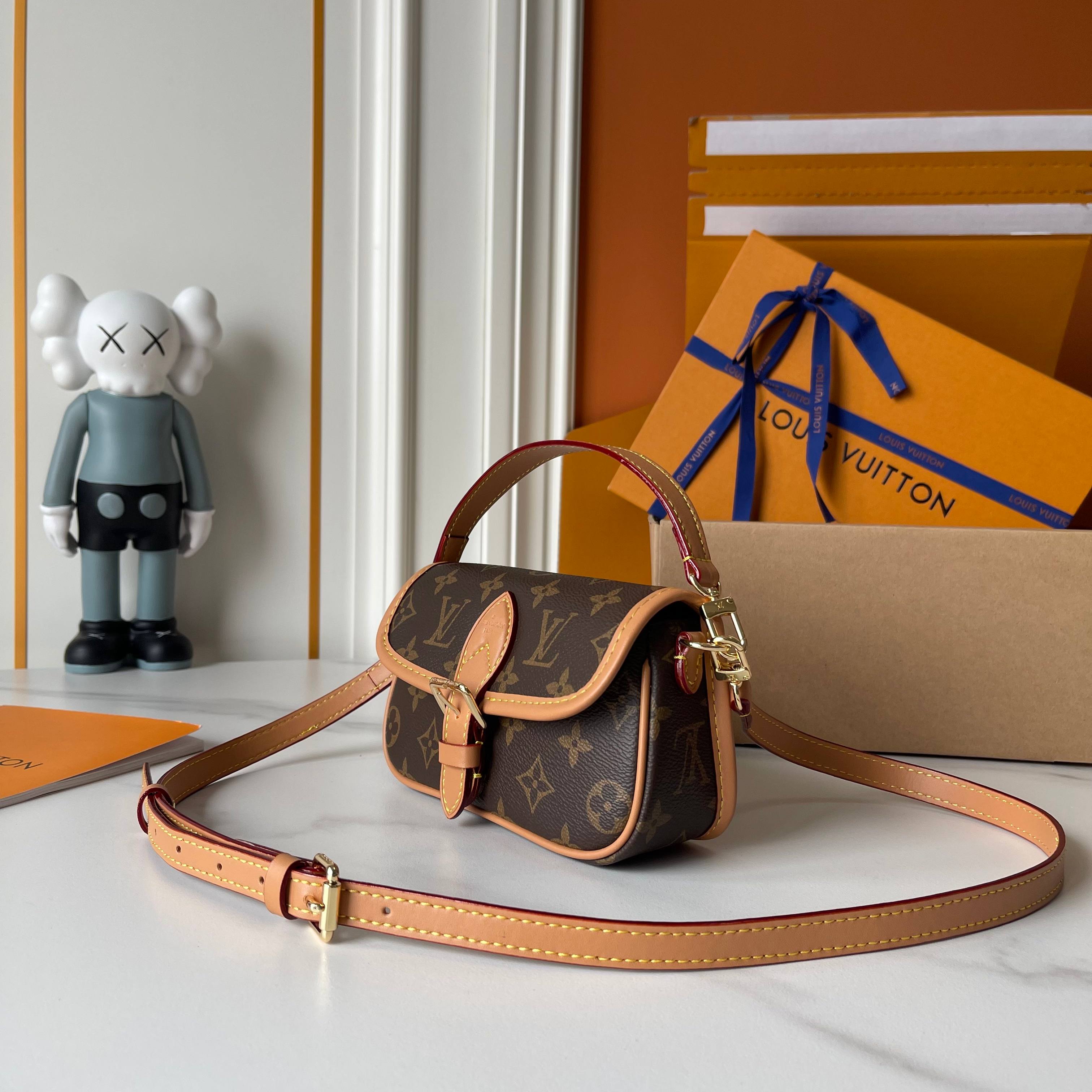 136PE37B Popular leather bag