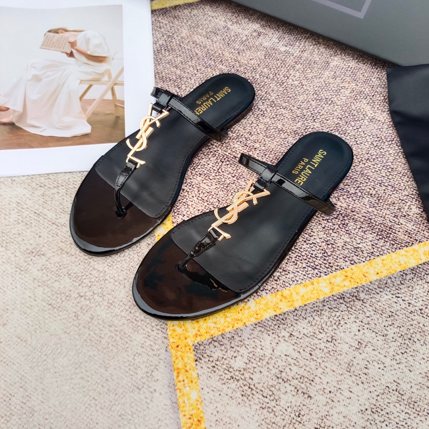 14SL44Z Popular sandals