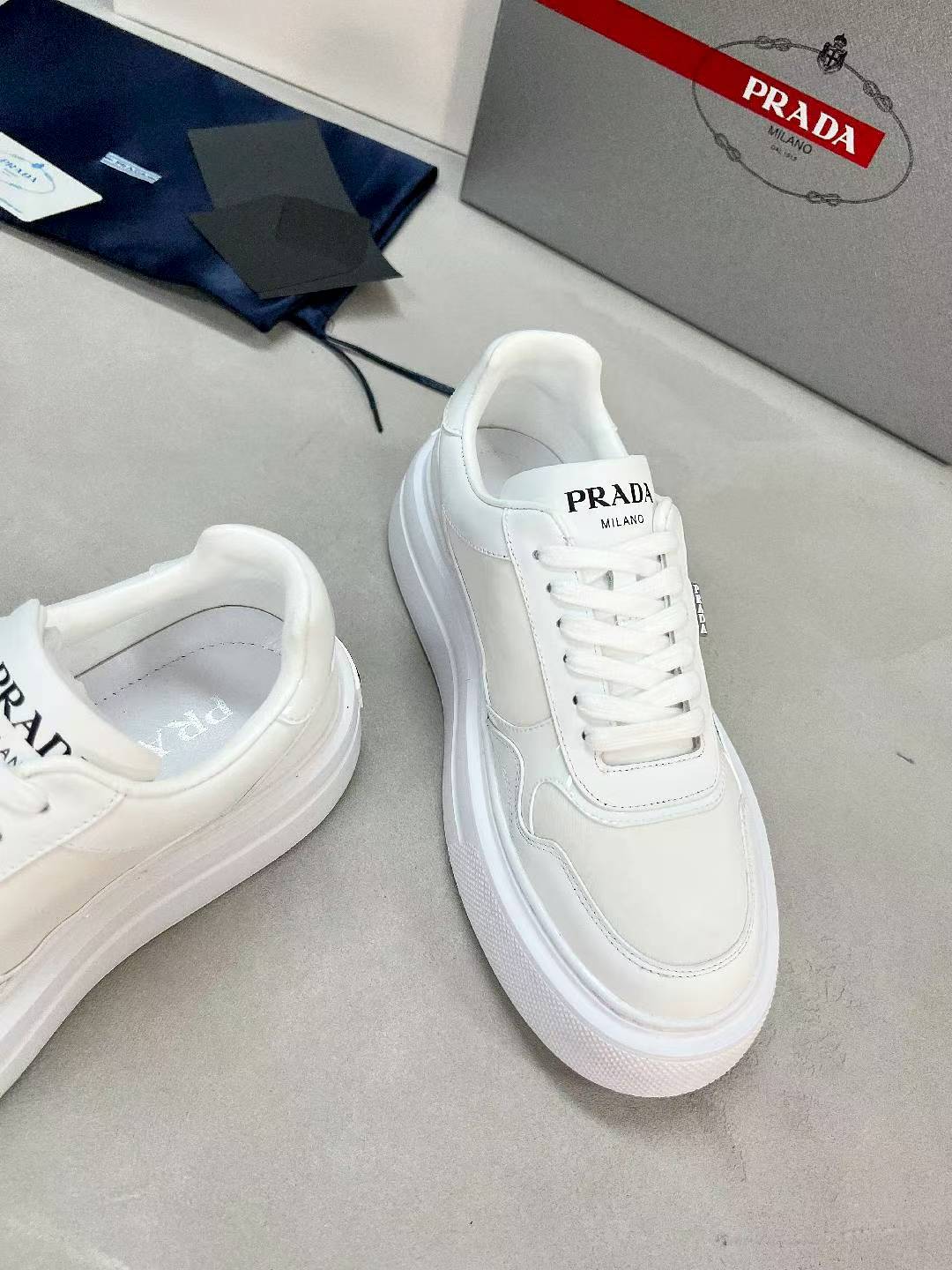 Z2P36P46 Popular high-quality leather Shoes