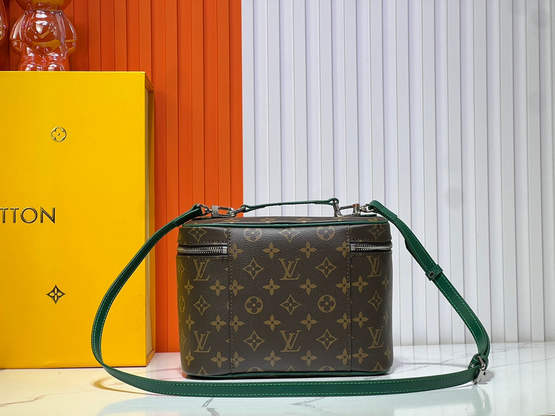 15XE10B Popular  leather bag