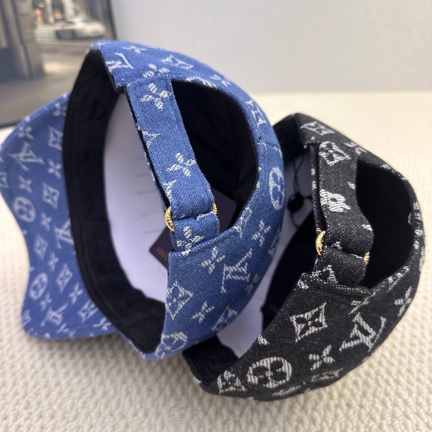 16XE32M Popular hats