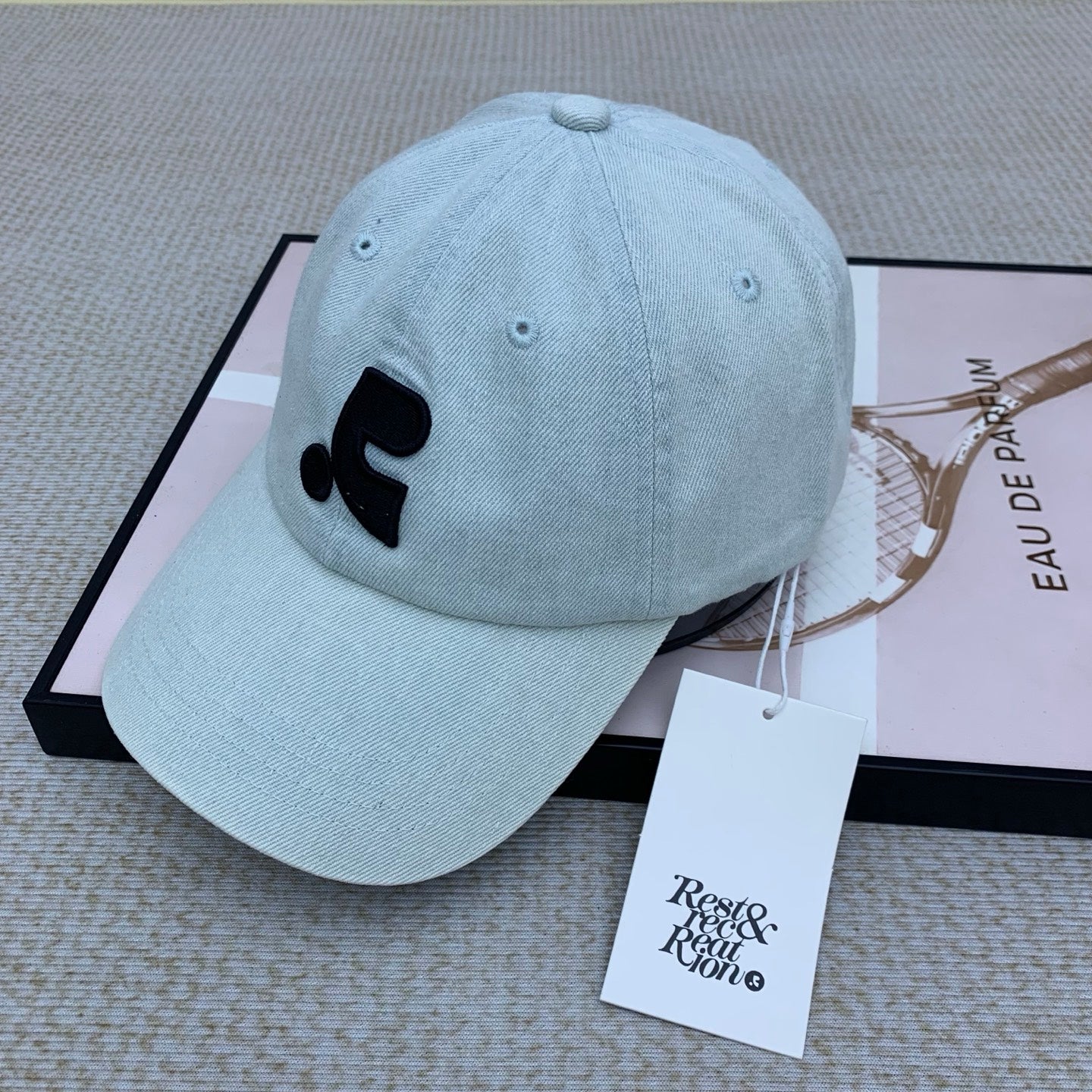 145QA55M Popular hats