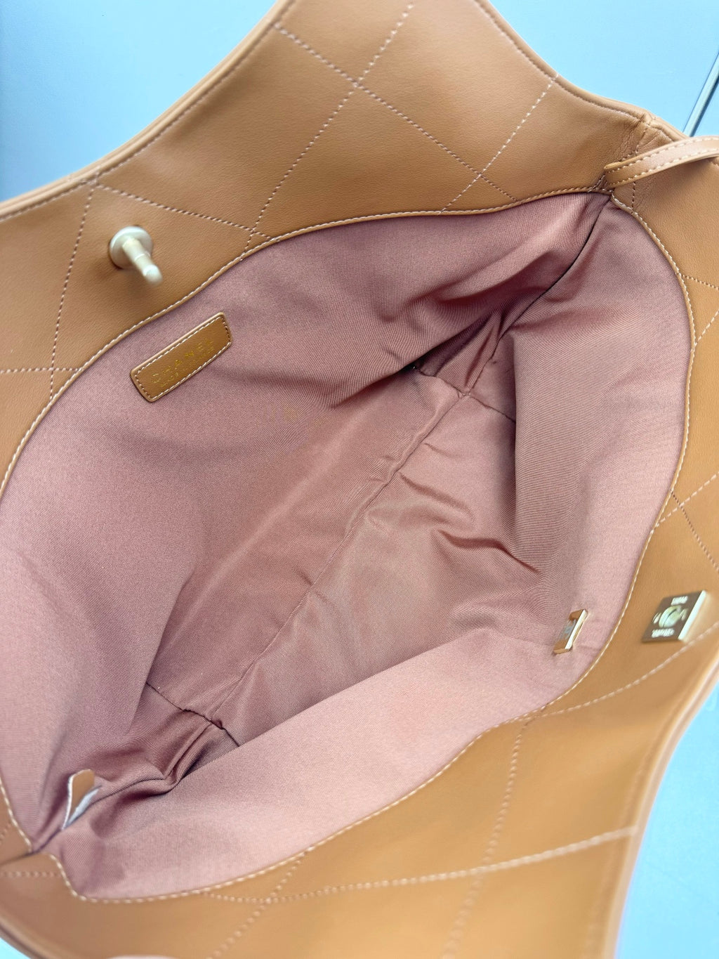 146PC11B Popular leather bag