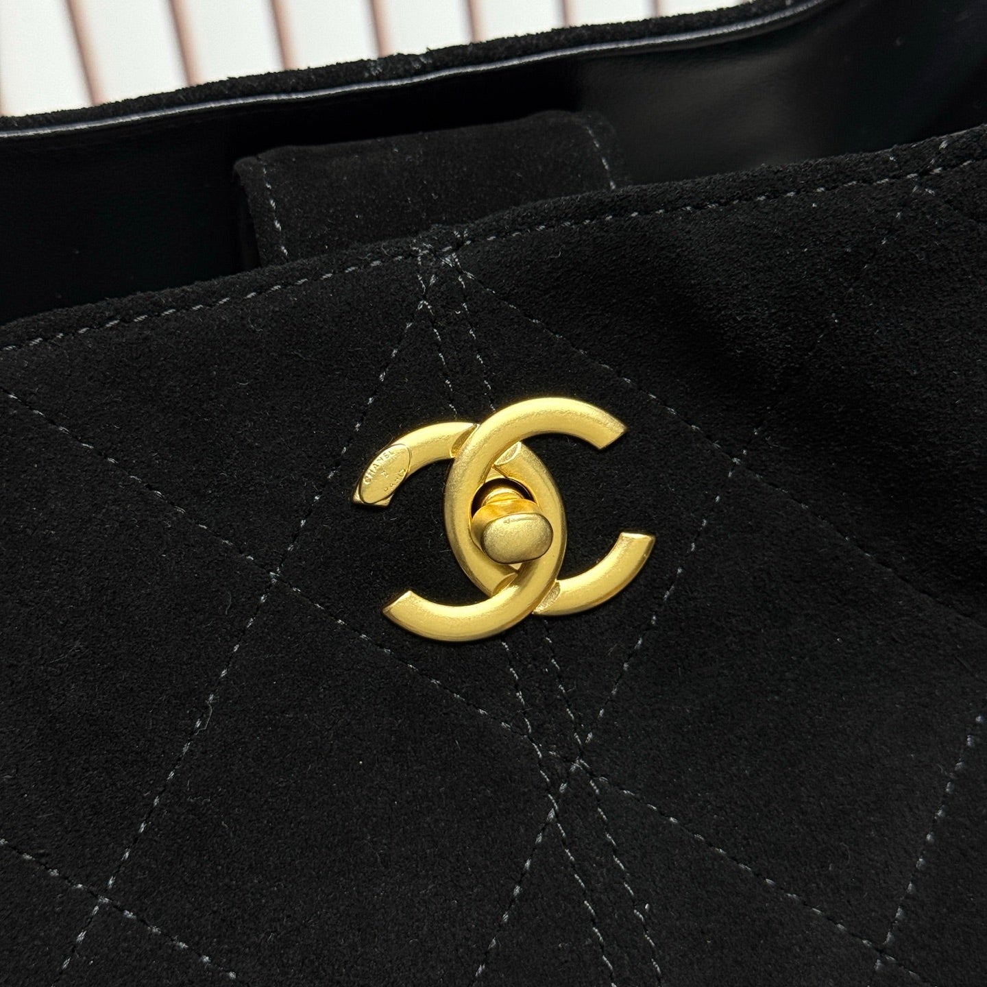146PC17B Popular leather bag