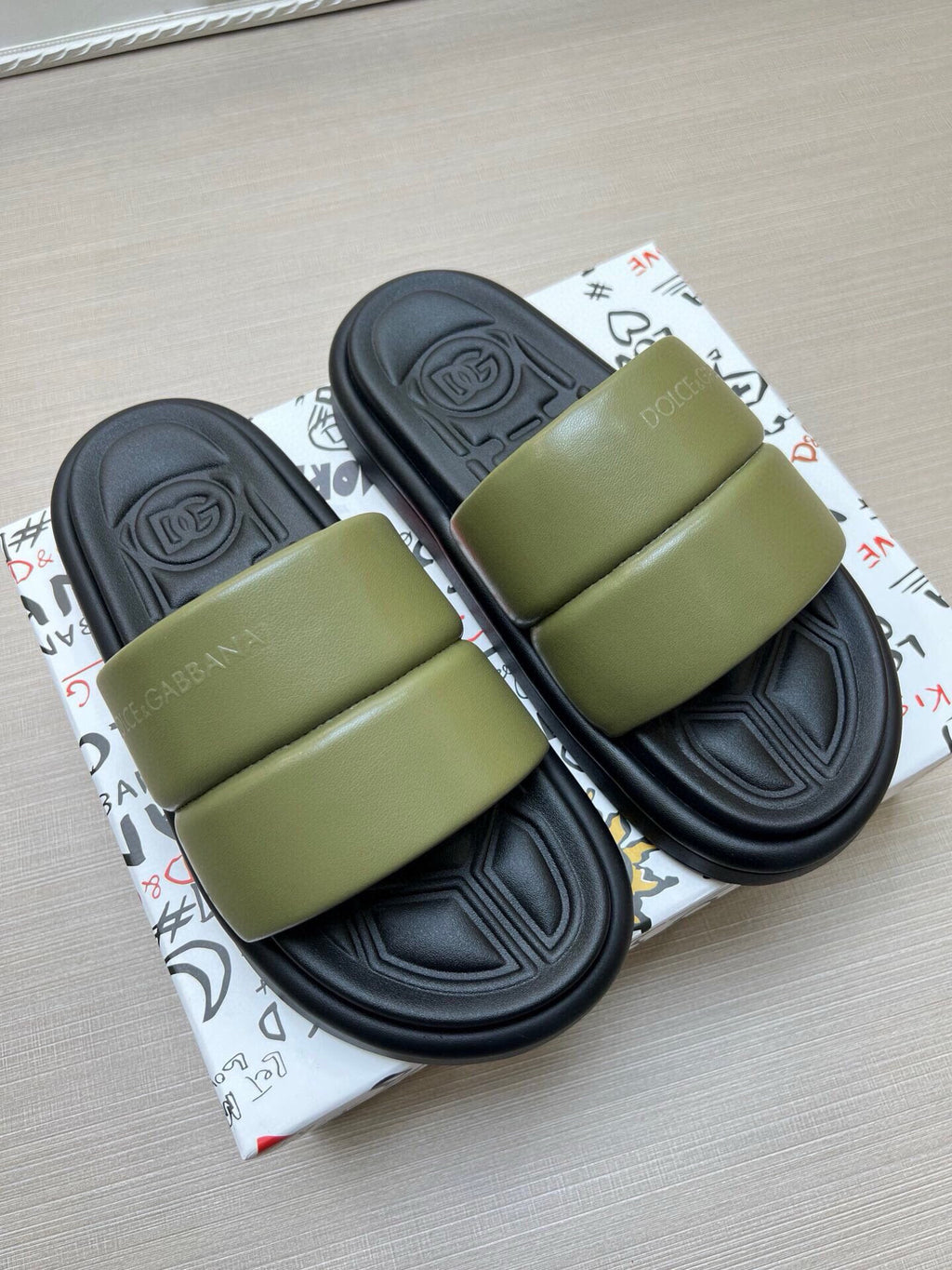 535ZA269Z Popular Slippers