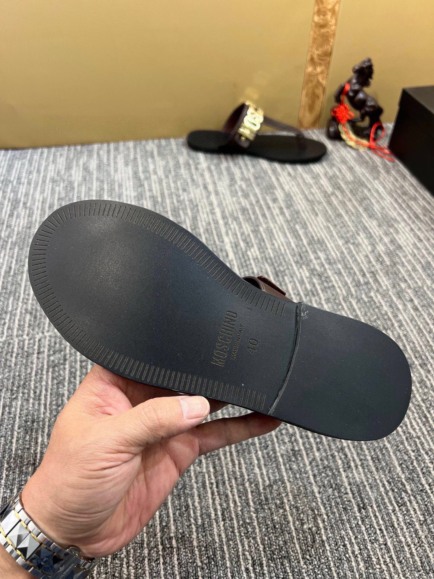 54A118Z Popular slippers