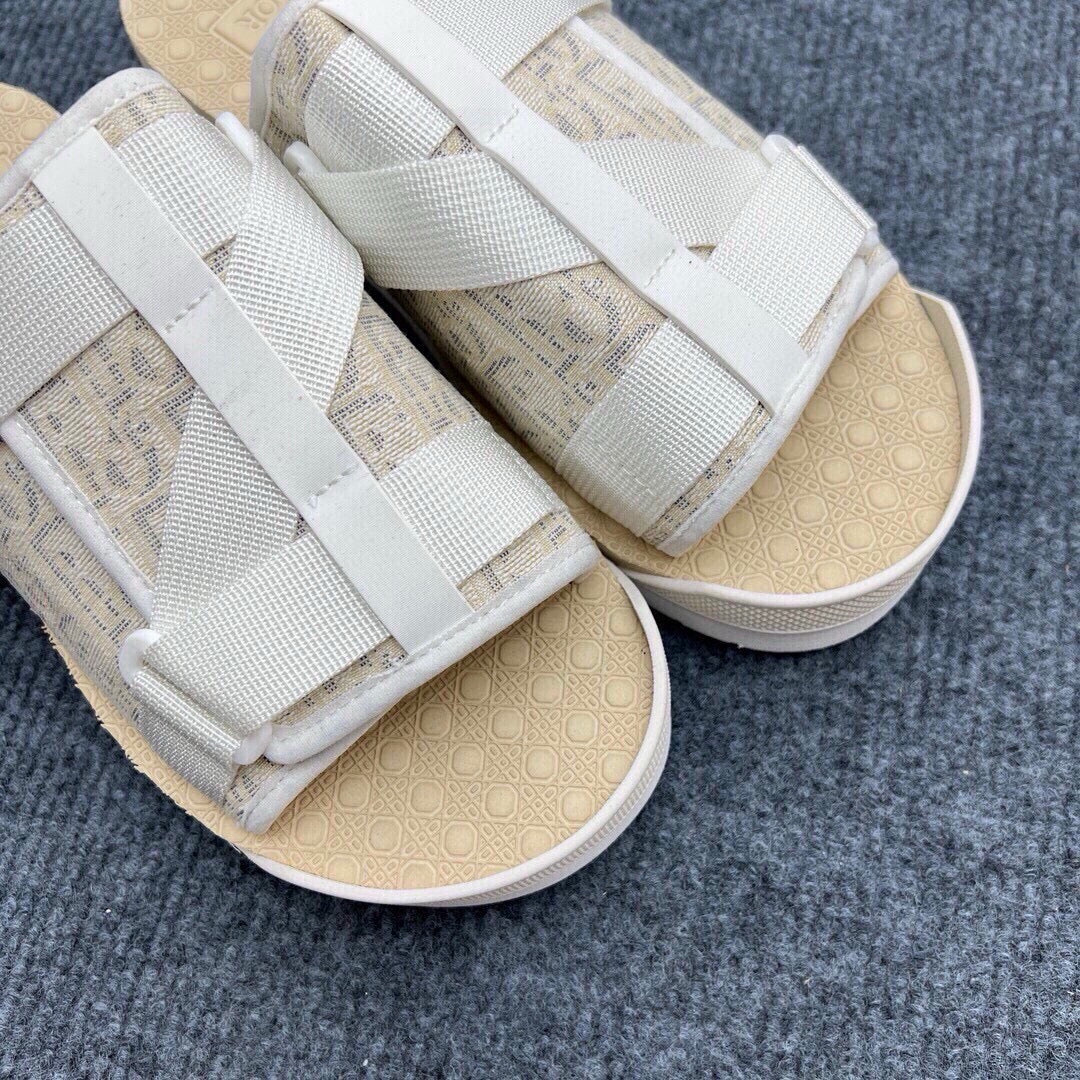 535ZD305Z Popular Slippers
