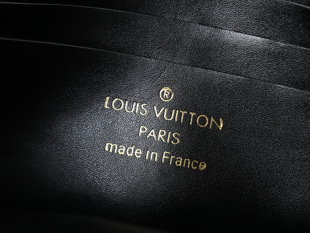 15RE145B Popular leather bag