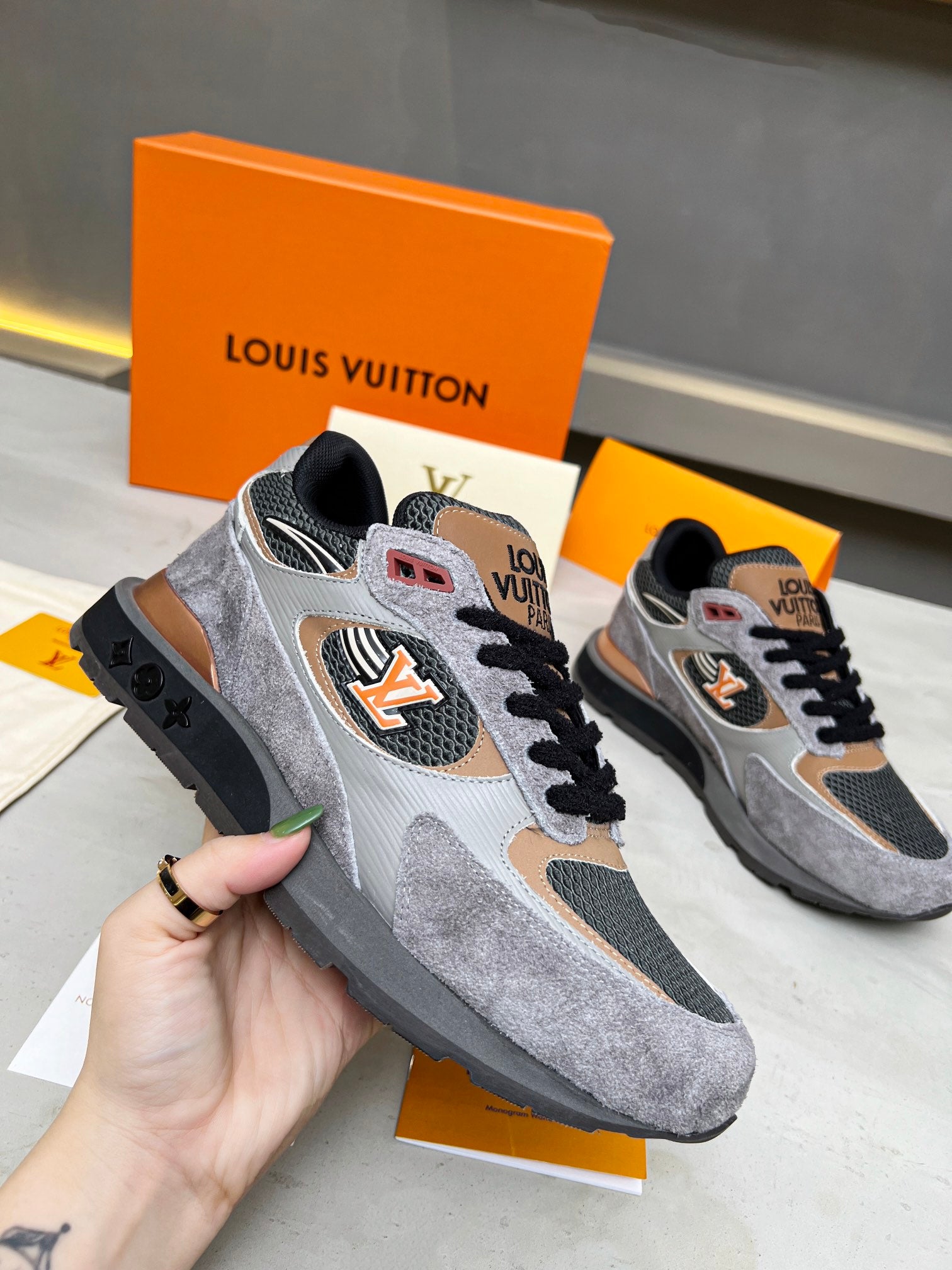 2105QE228Z Popular high-quality  Shoes