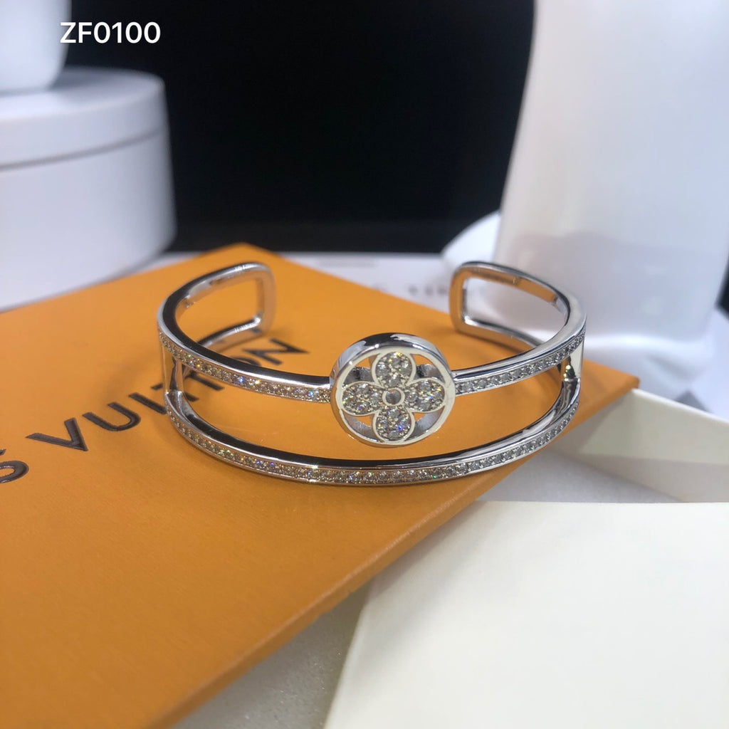 1YE348K  Popular Bracelets
