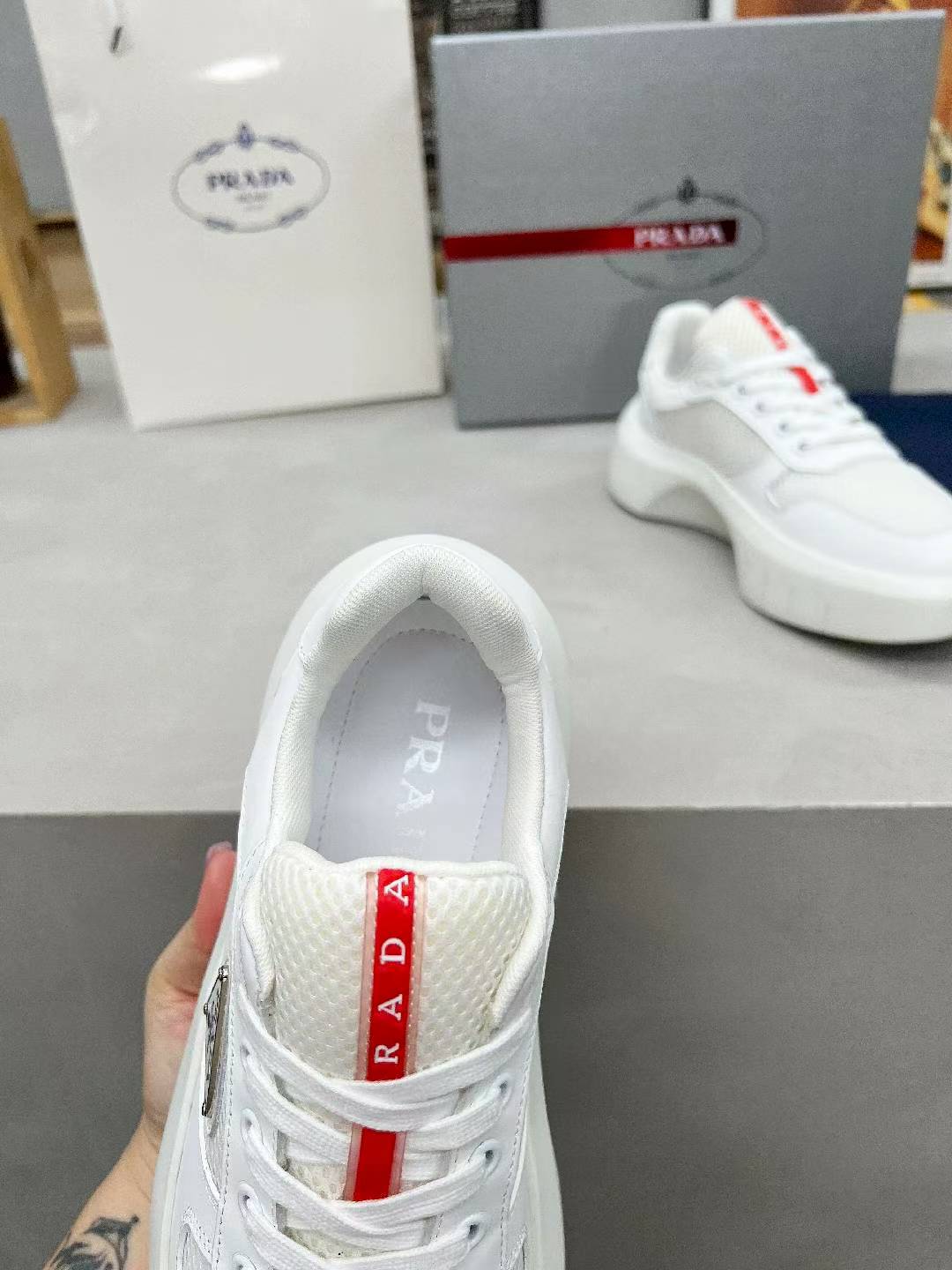 Z2P36P46 Popular high-quality leather Shoes