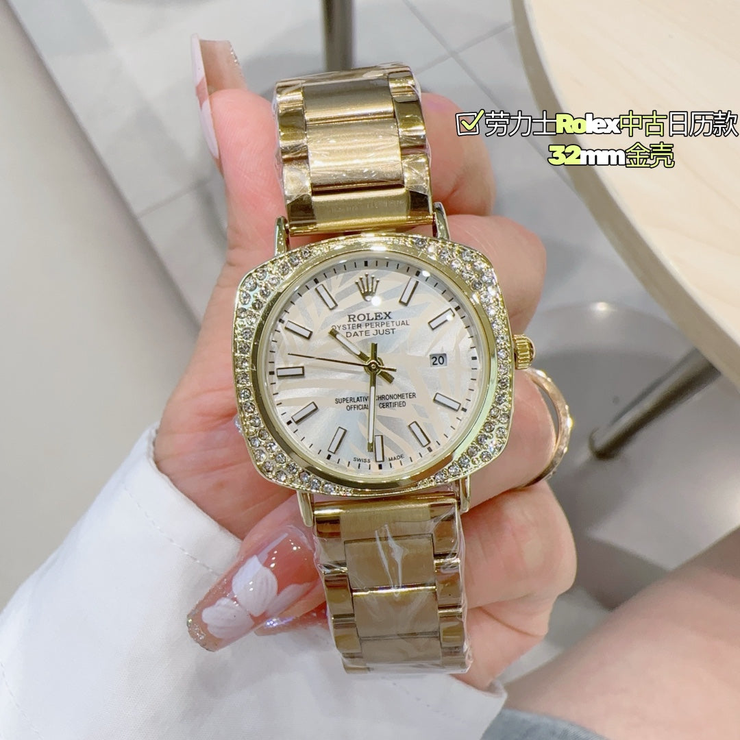 136RL55L Popular Watches