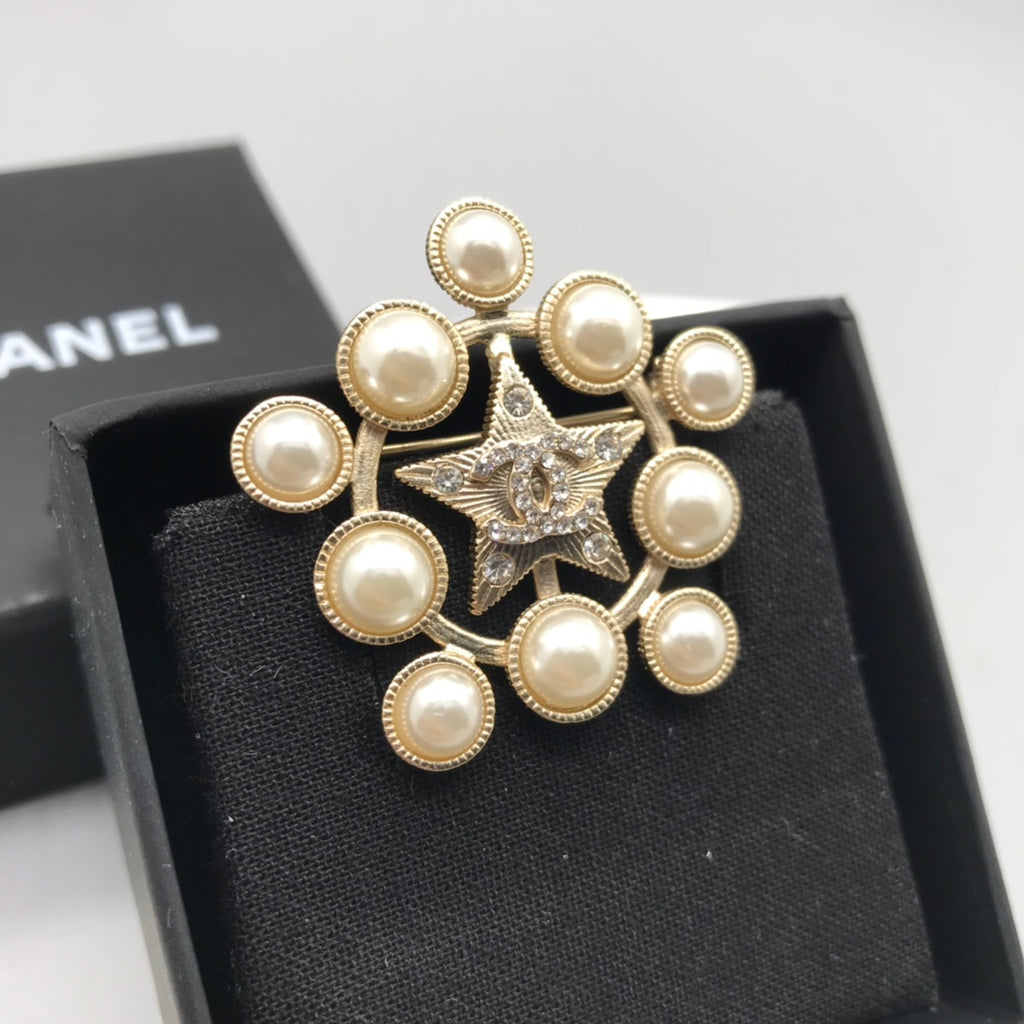 14C860X   Popular Brooch