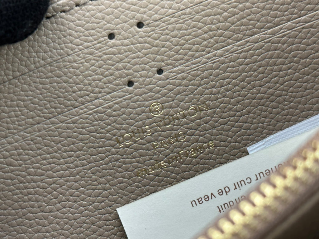 15RE79B Popular  leather bag