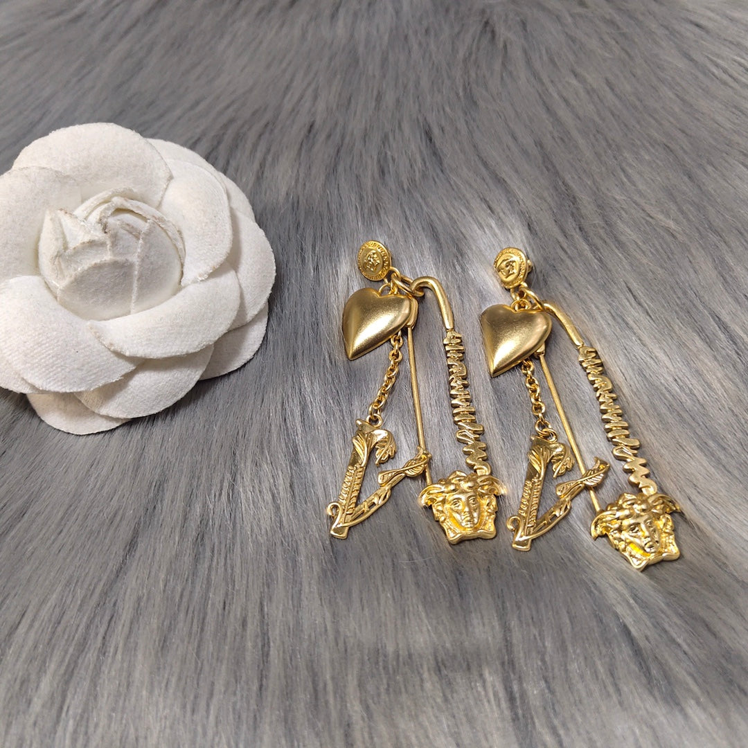 14V537E Popular  Earrings