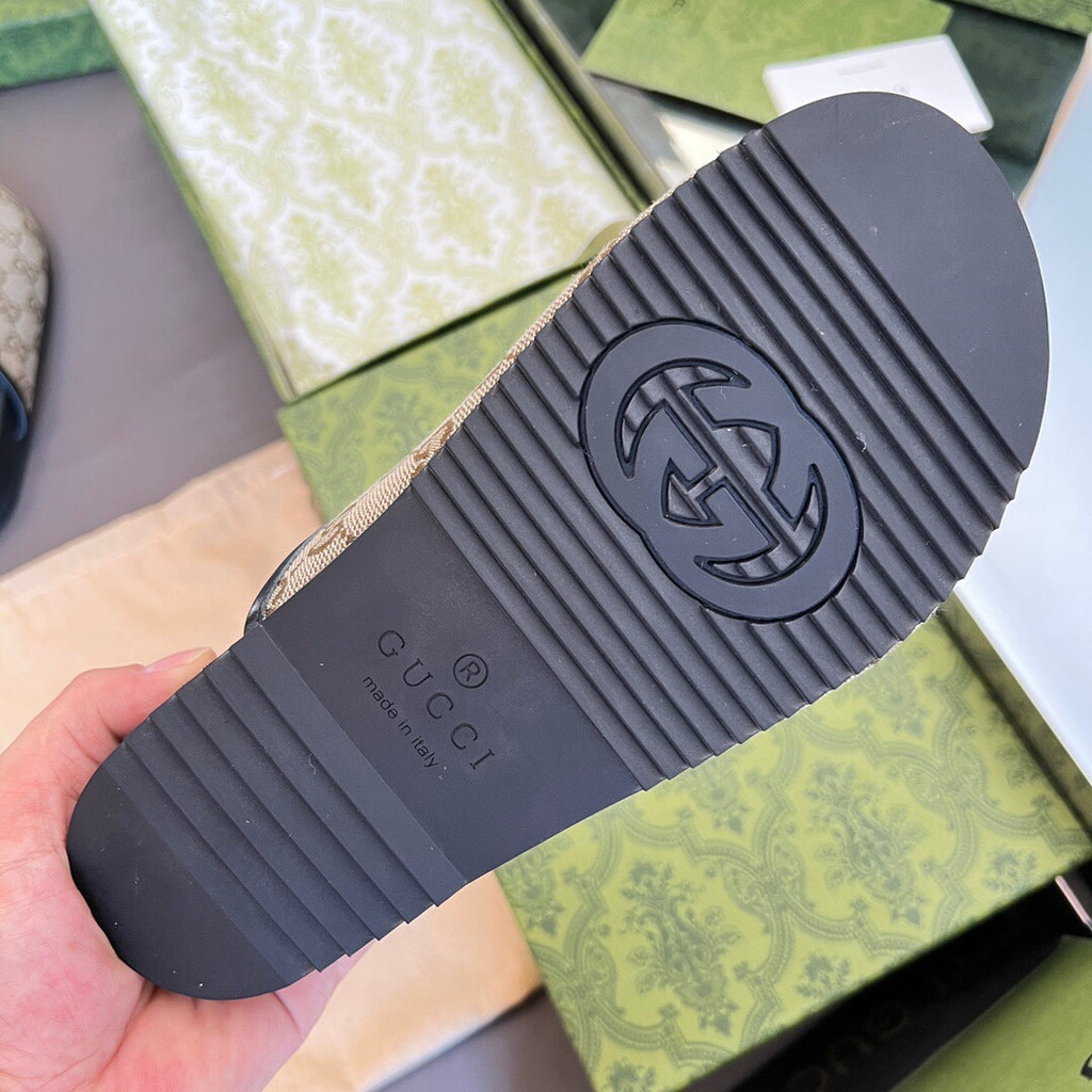 2YB26Z Popular Slippers