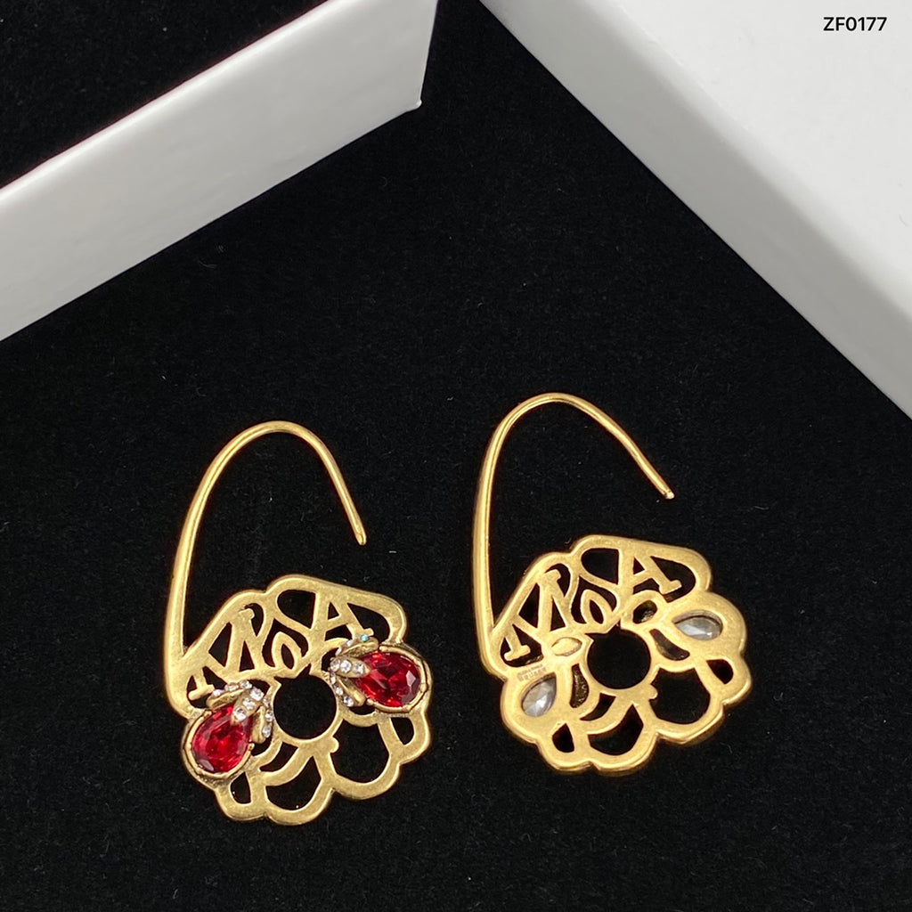 14MQ833K Popular Earrings