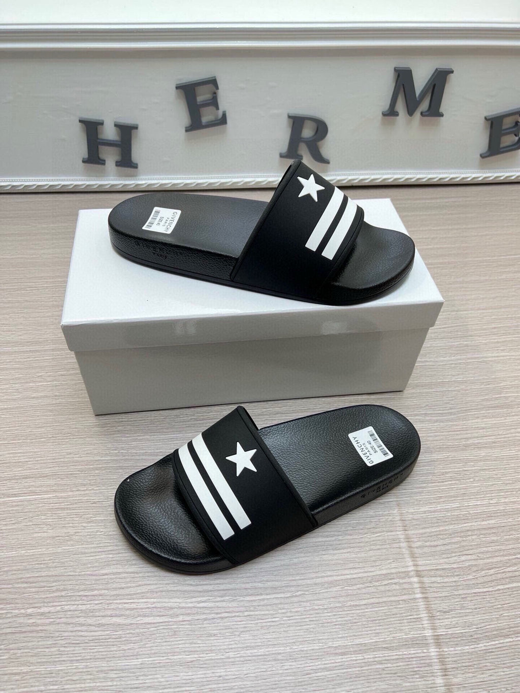 535ZGV263Z Popular Slippers
