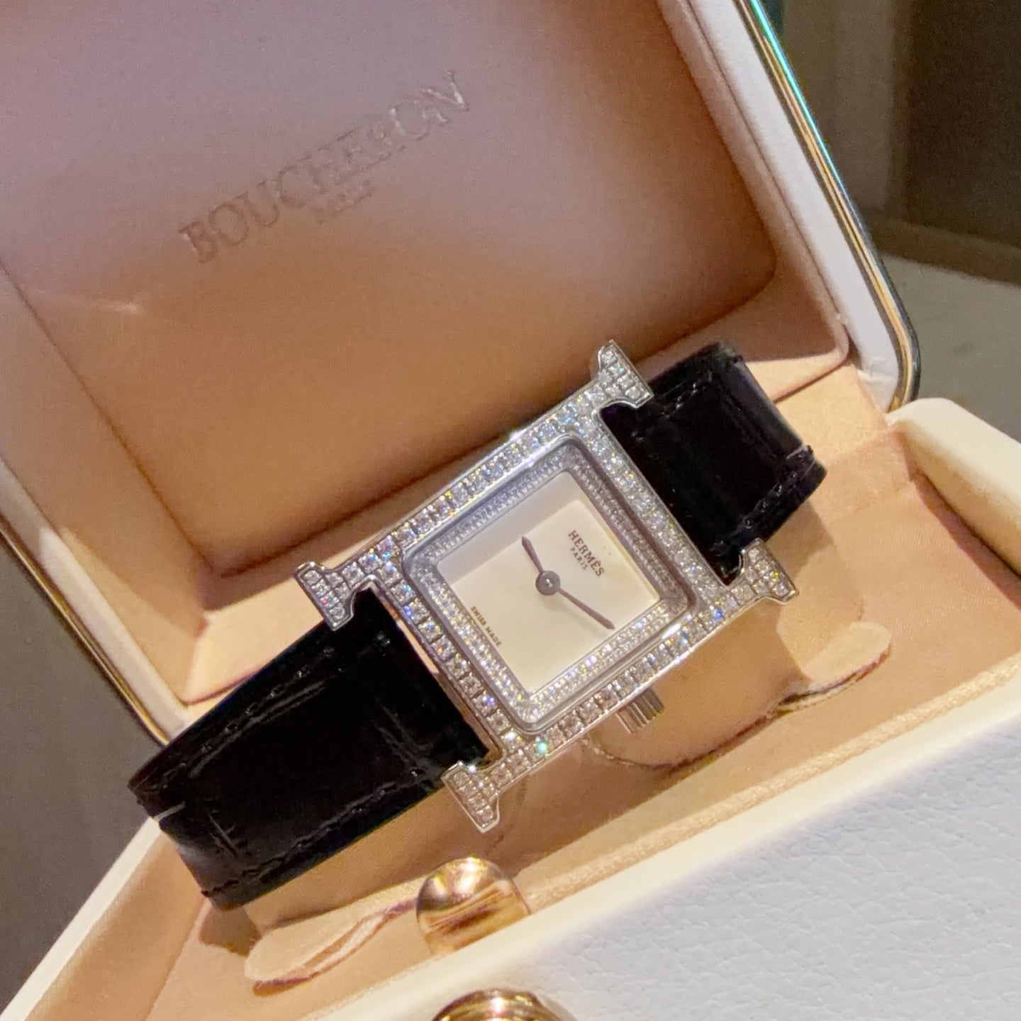 L1R36H70 Popular Watches