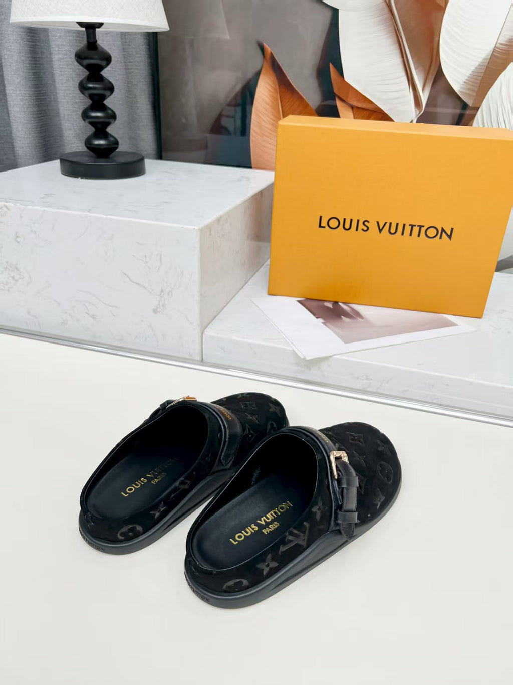 2105QE255Z Popular high-quality Shoes