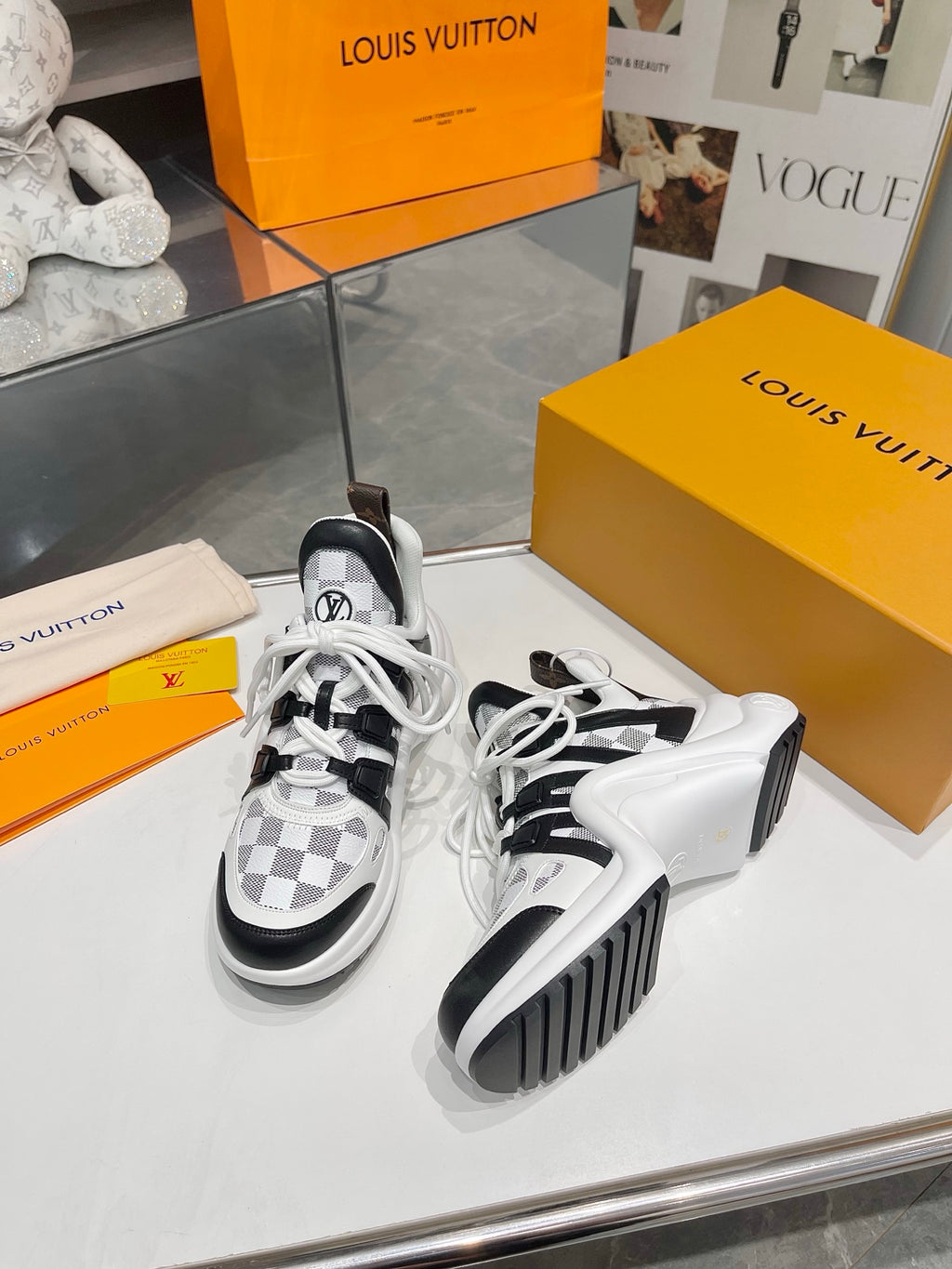 2105QE438Z  Popular high-quality Shoes