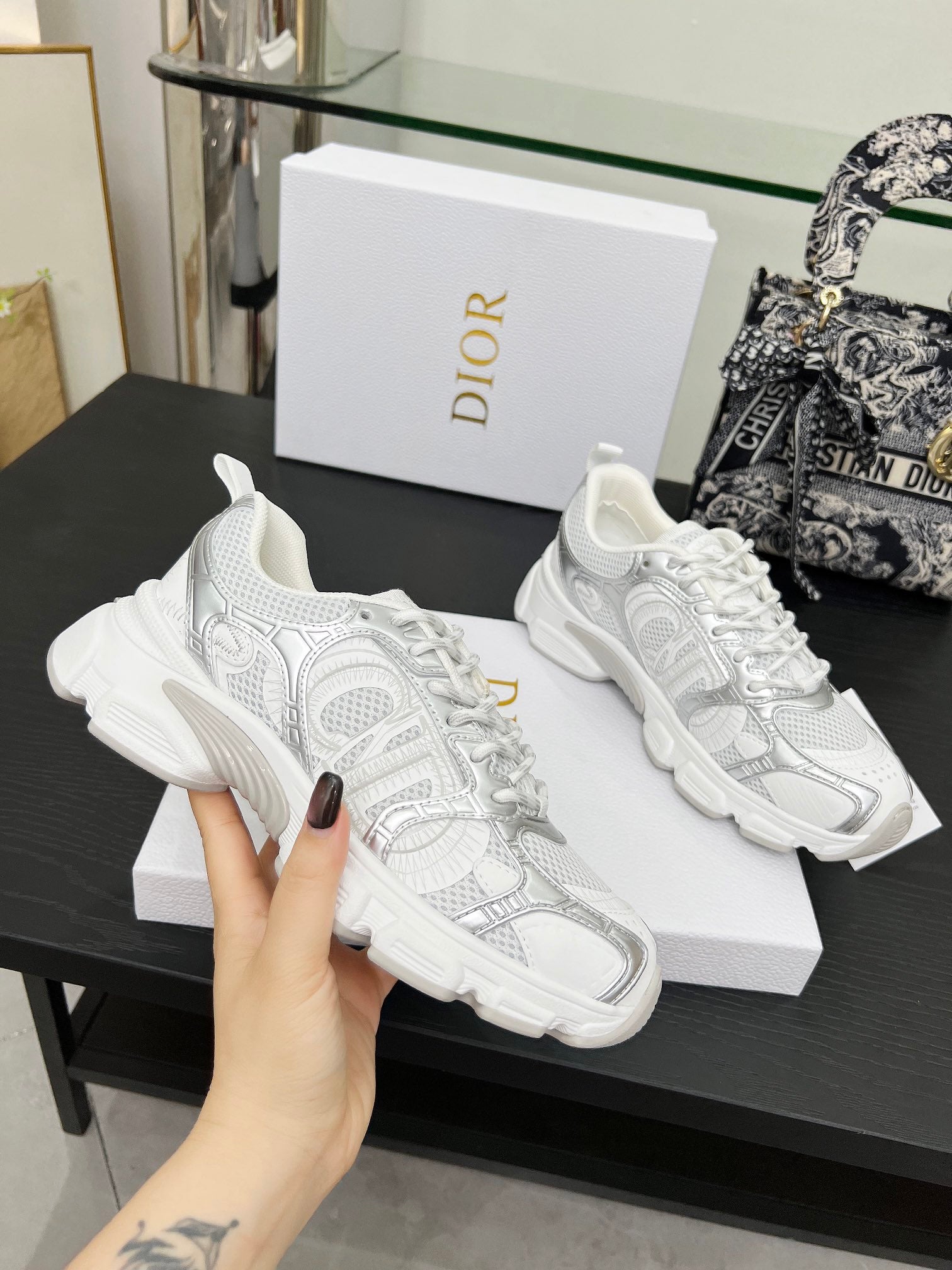 2105QD312Z Popular high-quality Shoes
