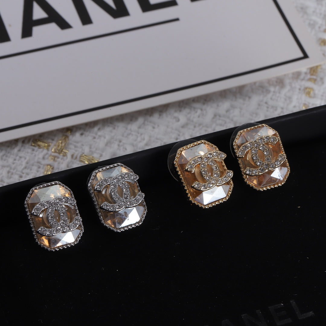 14C303E Popular Earrings