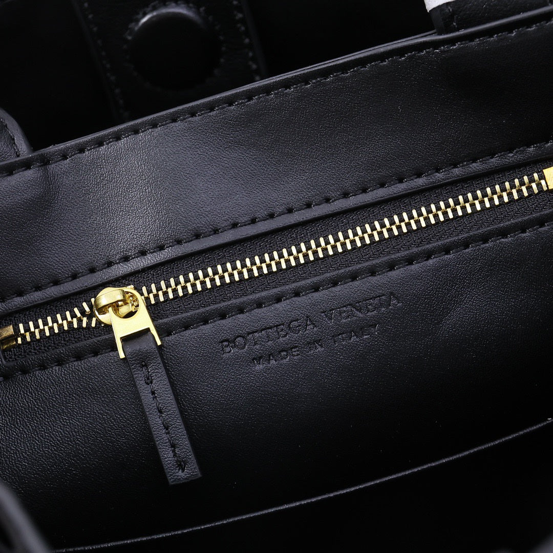 1XA81B Popular  leather bag