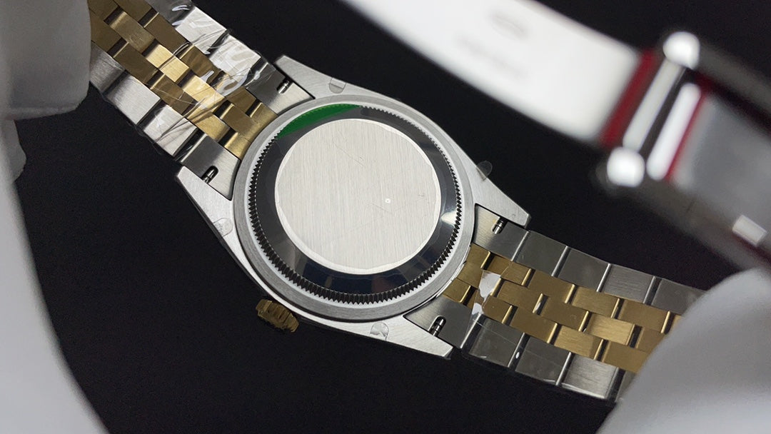 136RL4L Popular Watches