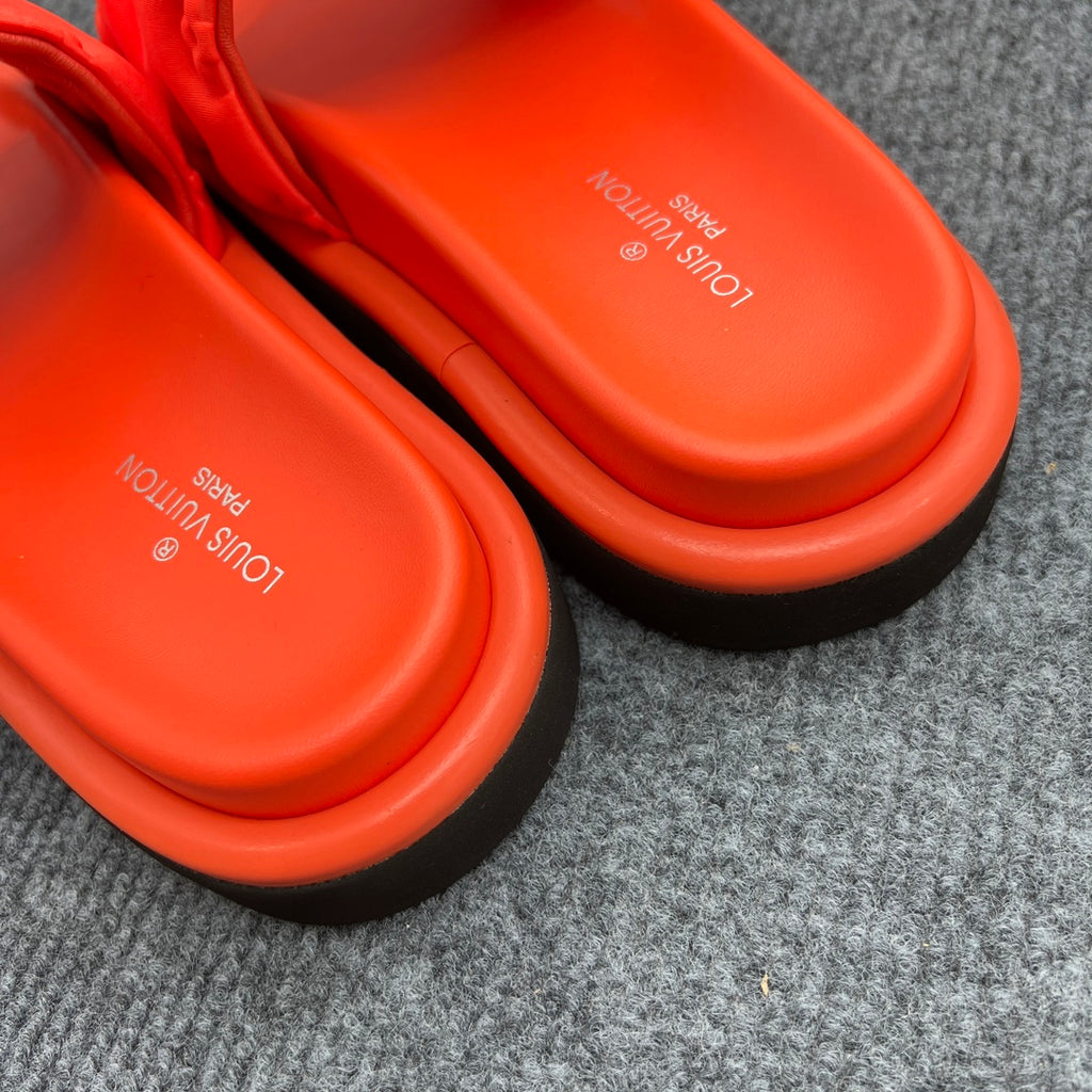 5YE115Z Popular Slippers