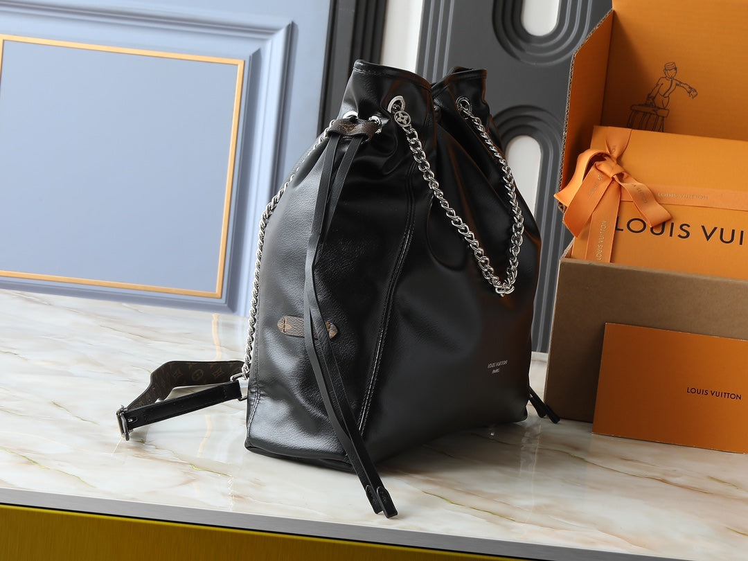146PE16B Popular leather bag