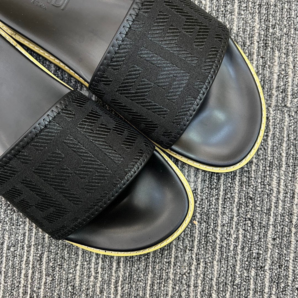 5XF105Z Popular Slippers