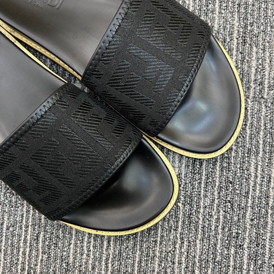 5XF105Z Popular Slippers