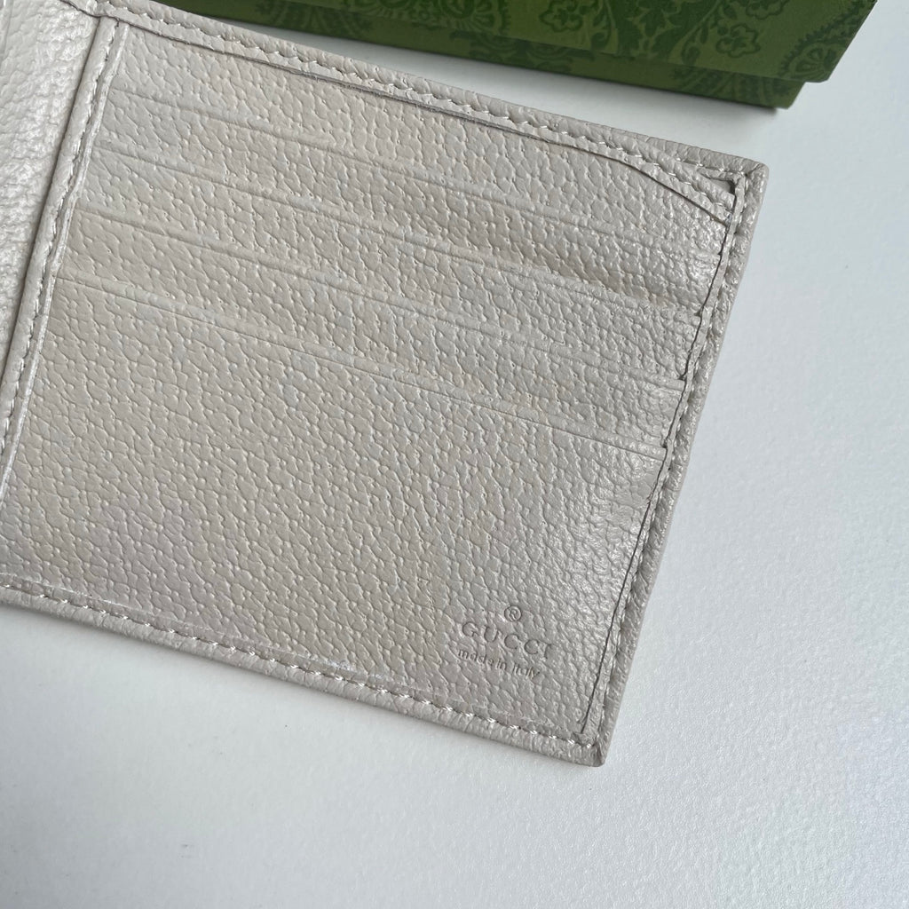 146XB8B Popular leather wallets ( with full packaging )