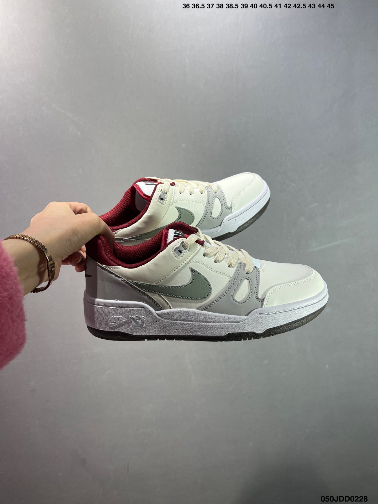 435ZA65Z Popular shoes (No box)