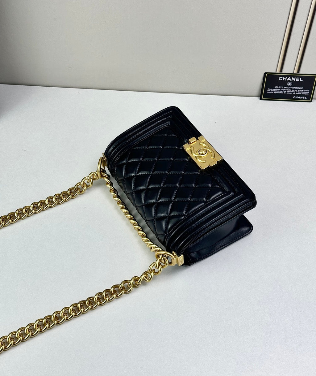 136PC16B Popular leather bag