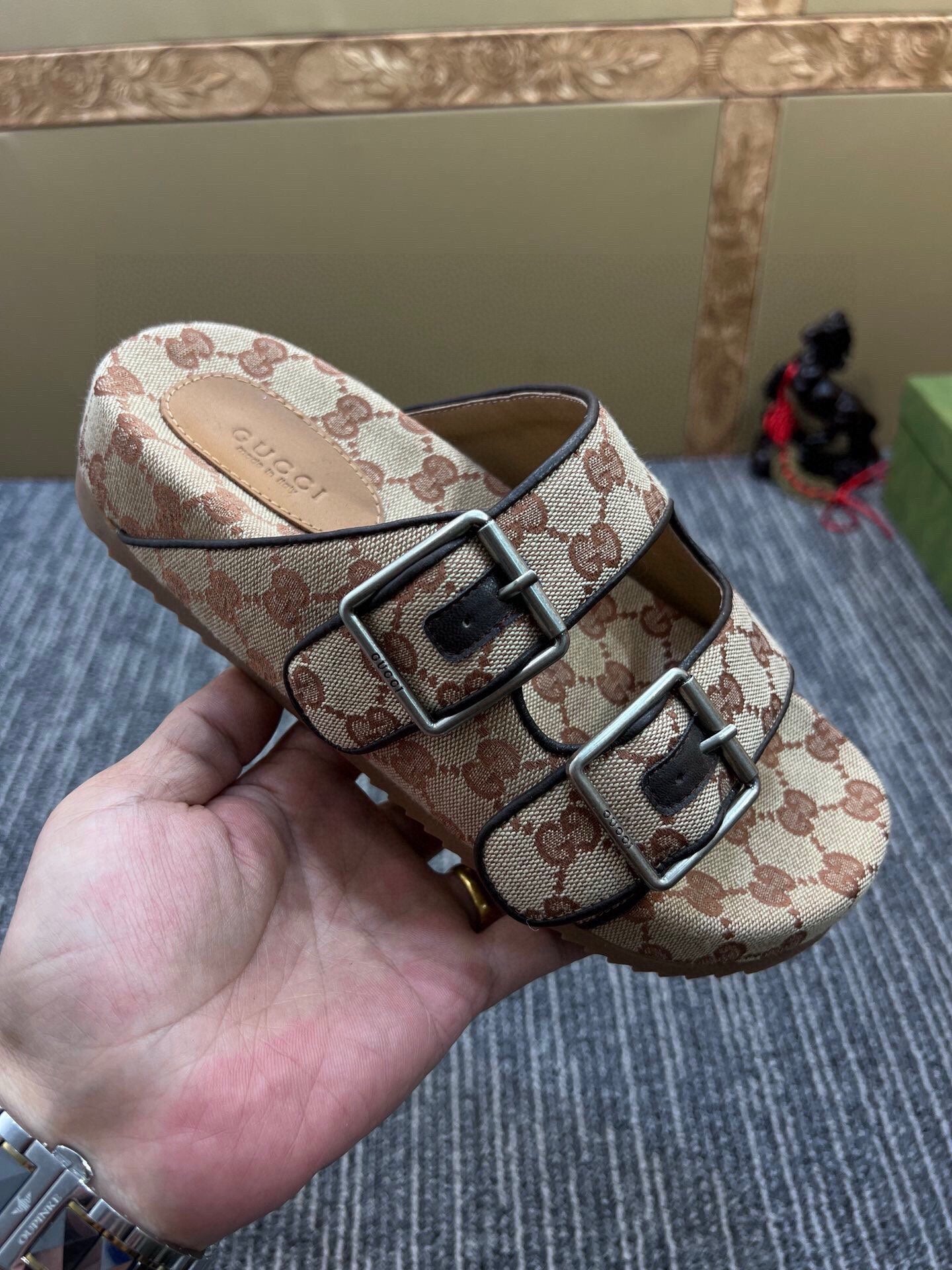 54B123Z Popular slippers