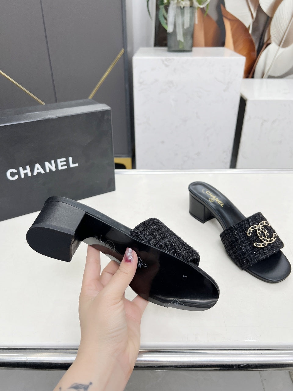 255QB30Z Popular shoes