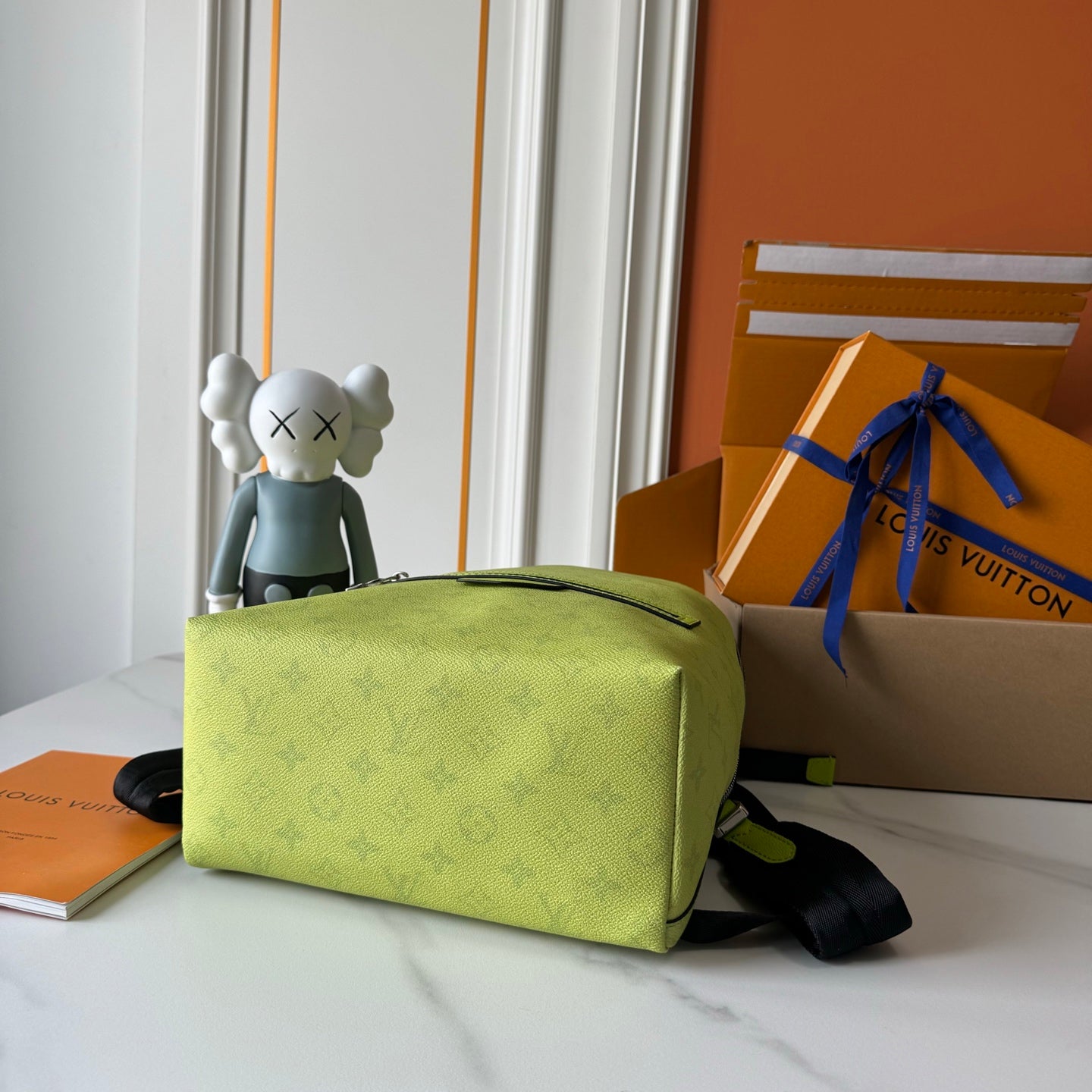 B1X66E3 Popular leather bag