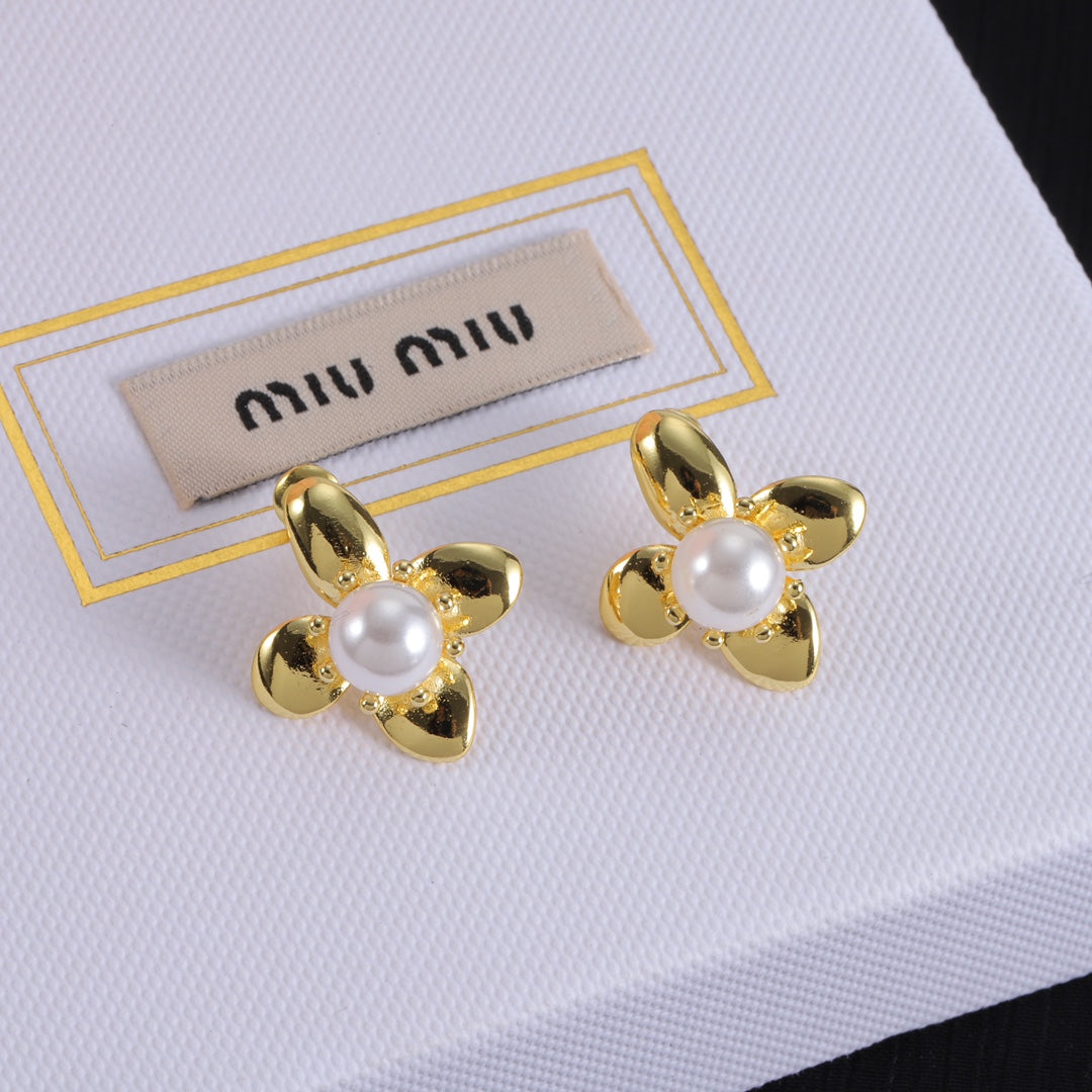 14A526E Popular Earrings